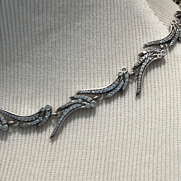 Kendra Scott Cleo Collar Necklace In Antique Silver - Picture 3 of 4